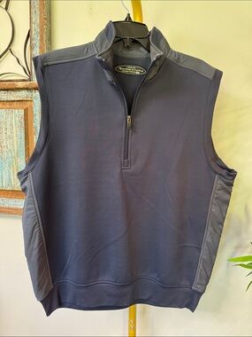 Page & Tuttle Navy Quarter-Zip performance Vest NWOT L